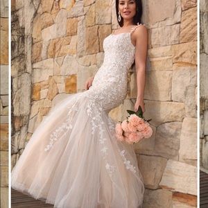 Prom or wedding dress 👰🏻‍♀️🎉